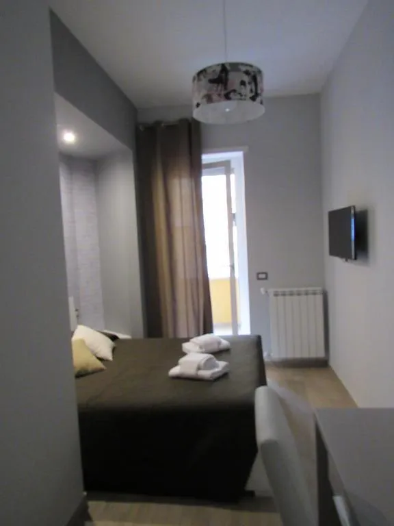 Bed and Breakfast Pianeta Roma 127 Рим